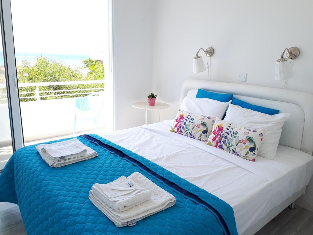 Cozy Beach House Перволия Экстерьер фото